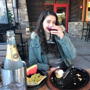 Meet your Posher, Roselyn